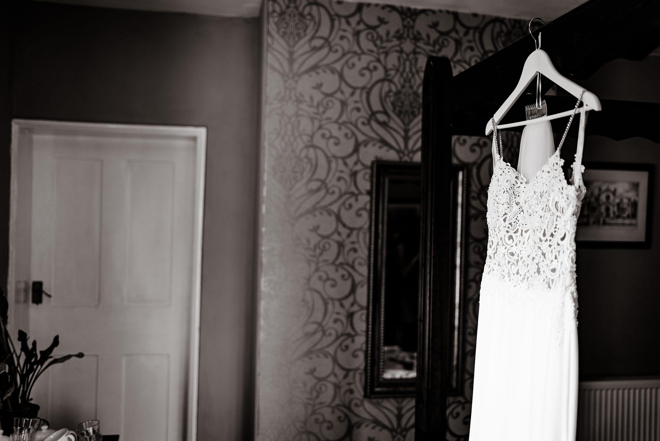 priory hotel wedding - bridal prep